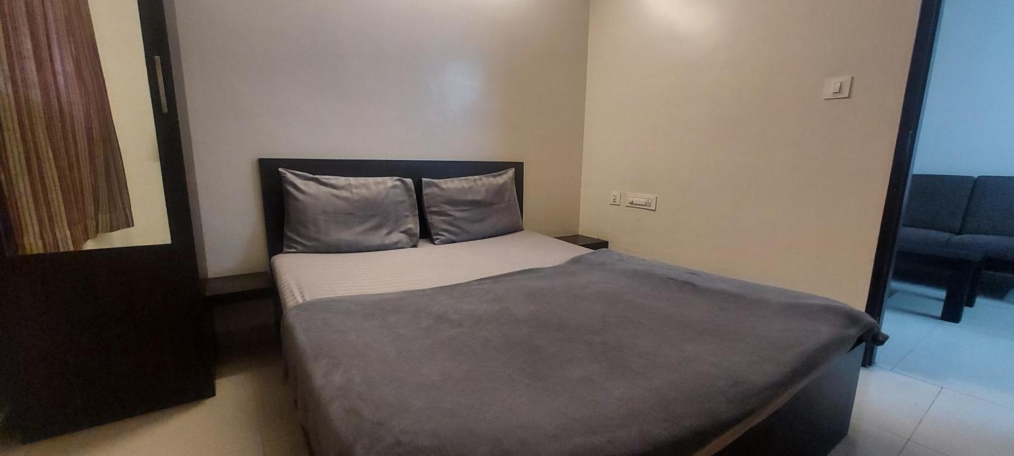 Tranquil Serviced Apartments Bangalore Esterno foto