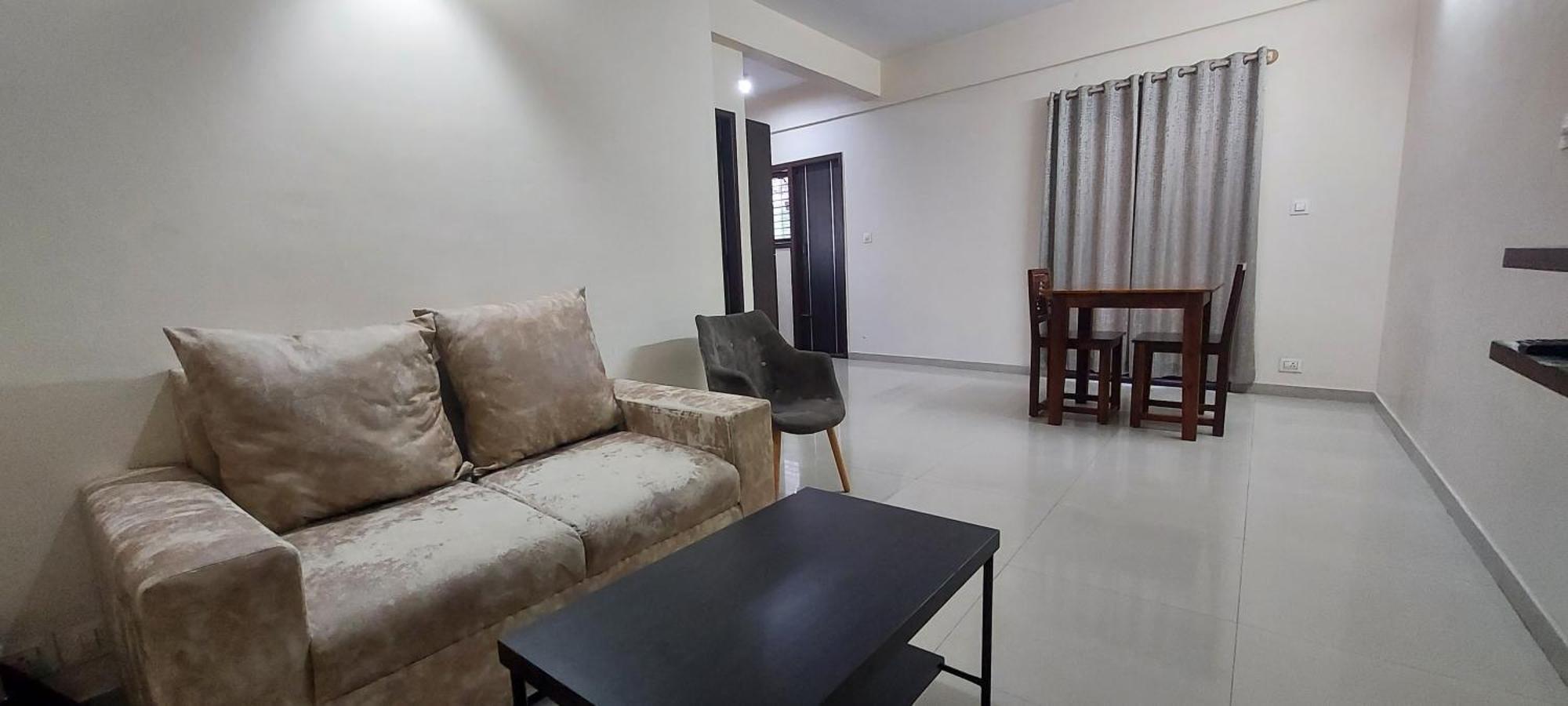 Tranquil Serviced Apartments Bangalore Esterno foto
